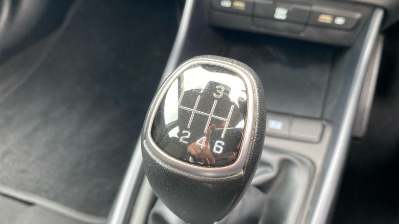 Hyundai i20 1.0T GDi 48V MHD SE Connect 5dr Petrol Hatchback